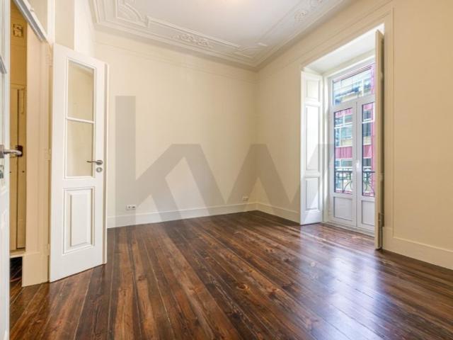Apartamento venda em Campo de Ourique, Lisboa