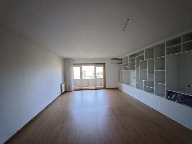 Apartamento venda em Porto