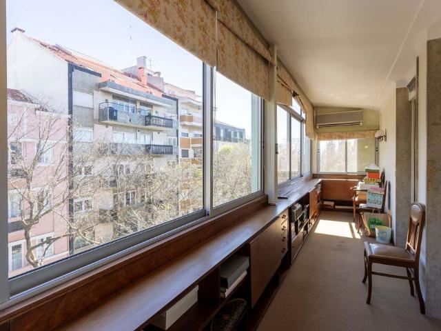 Apartamento venda em Estrela, Lisboa