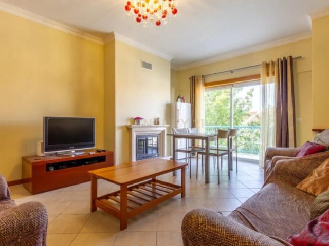 Apartamento venda em Almada, Setúbal