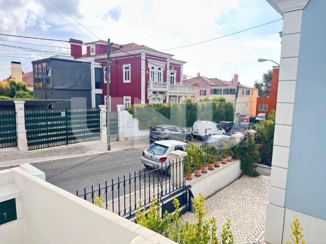 Apartamento venda em Núcleo Urbano Histórico de Algés, Oeiras