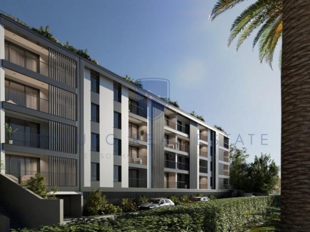 Apartamento venda em Câmara De Lobos, Ilha Da Madeira