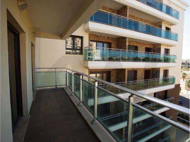 Apartamento venda em Terraços da Ponte, Santiago Dos Velhos
