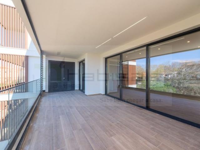 Apartamento venda em Carcavelos, Cascais