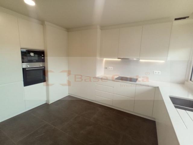 Apartamento venda em Santa Clara, Lisboa