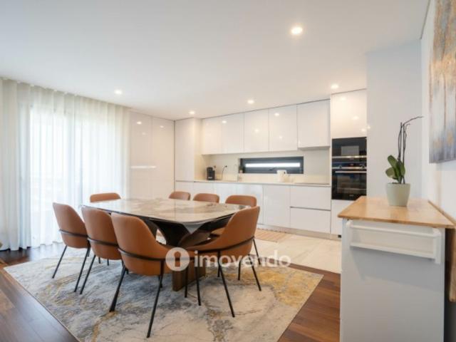 Apartamento venda em Vila Nova De Gaia, Porto