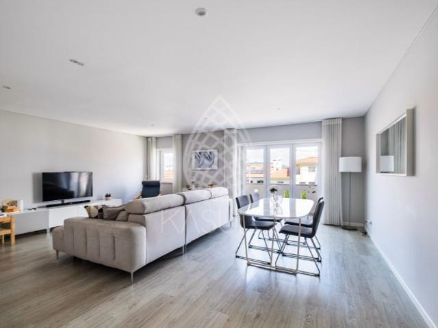 Apartamento venda em Outeiro de Polima, Cascais