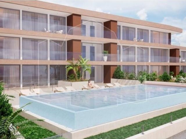 Apartamento venda em Câmara De Lobos, Ilha Da Madeira