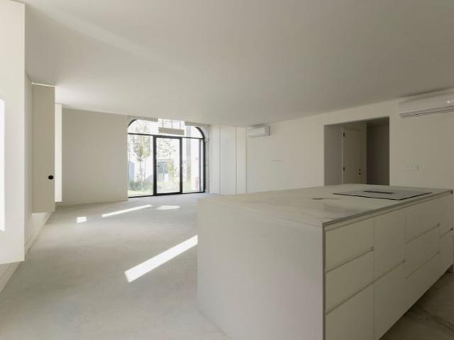 Apartamento venda em Poço do Bispo, Lisboa