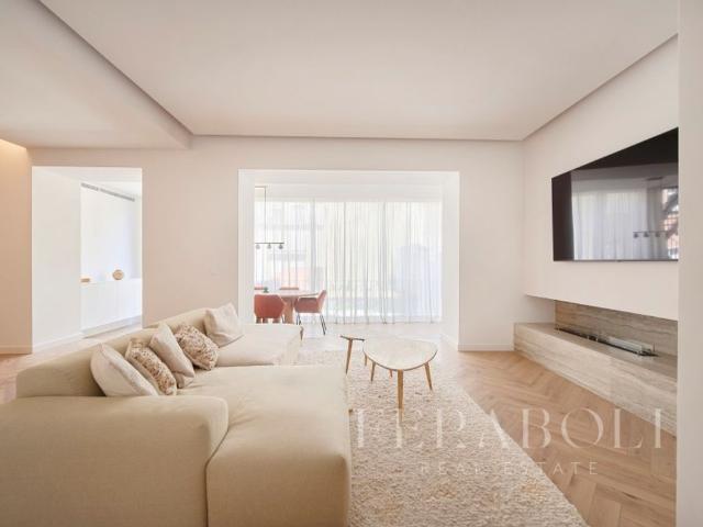 Apartamento venda em Santo António, Lisboa