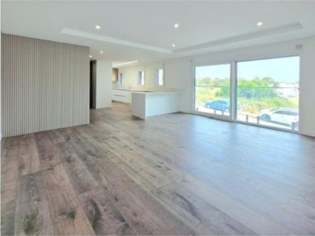Apartamento venda em Chegadinho, Almada