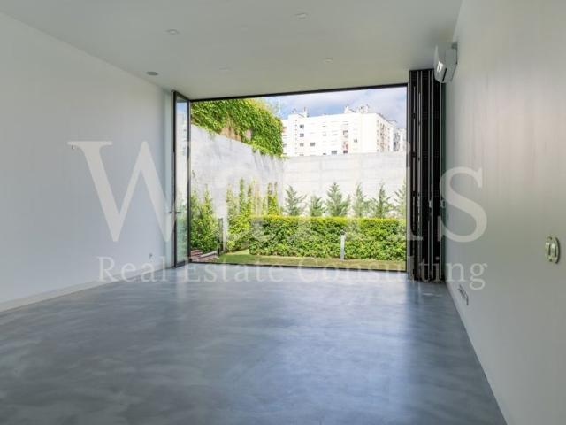 Apartamento venda em Poço do Bispo, Lisboa