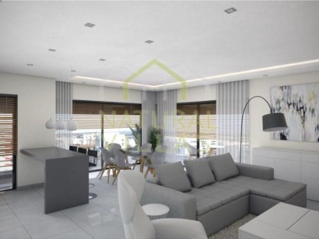 Apartamento venda em Faro