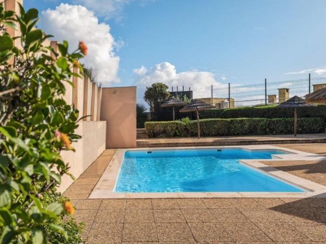 Apartamento venda em Lagoal, Oeiras
