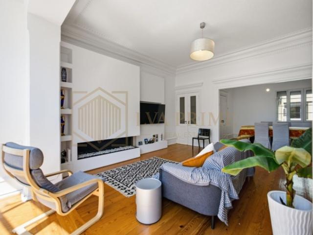 Apartamento venda em Estrela, Lisboa
