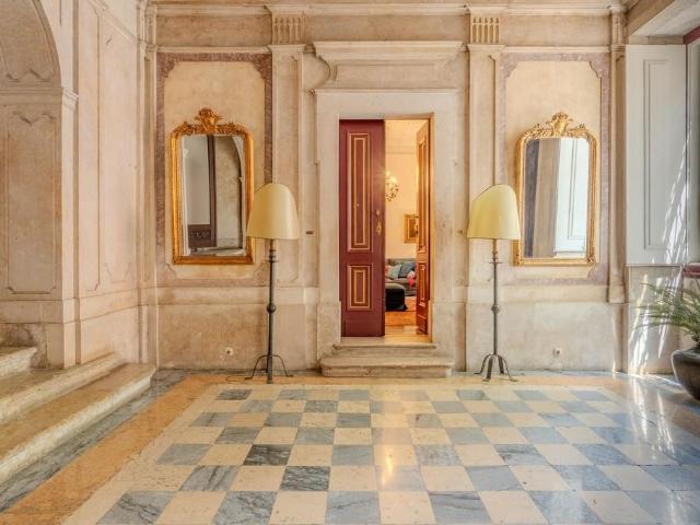 Apartamento venda em Misericórdia, Lisboa
