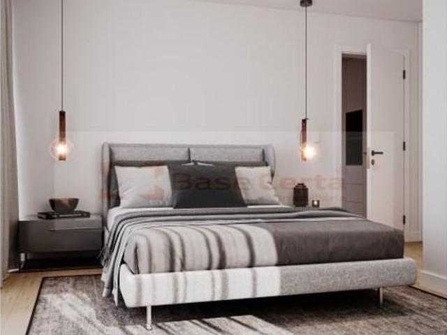 Apartamento venda em Santa Clara, Lisboa