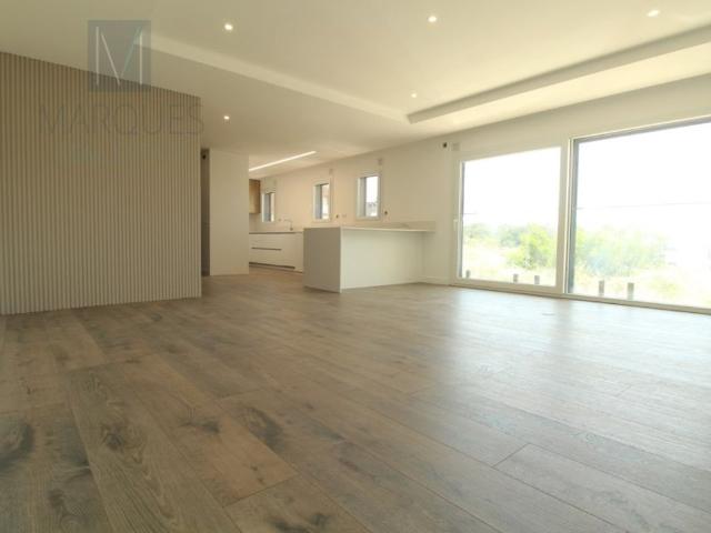 Apartamento venda em Quinta de Santa Ana, Almada