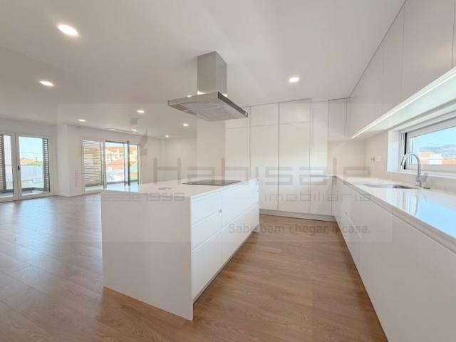 Apartamento venda em Quinta de São Martinho, Cascais