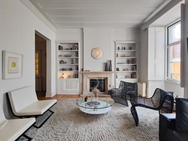 Apartamento venda em Misericórdia, Lisboa