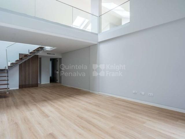Apartamento venda em Carcavelos, Cascais