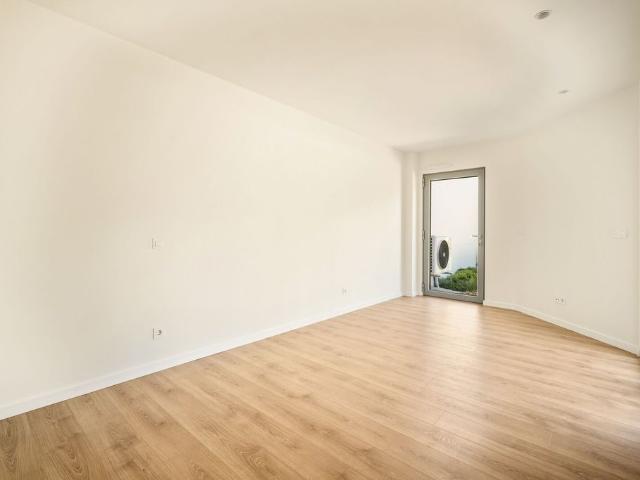 Apartamento venda em Ameixoeira, Lisboa