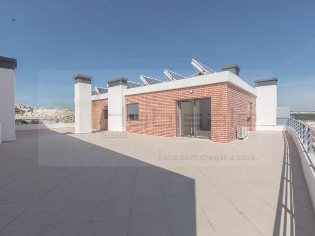 Apartamento venda em Colinas do Cruzeiro, Odivelas