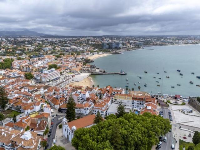 Apartamento venda em Visconde da Luz, Cascais