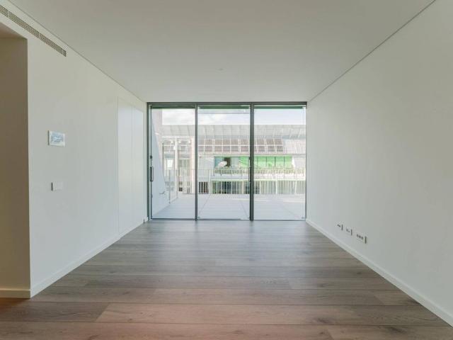 Apartamento venda em Poço do Bispo, Lisboa