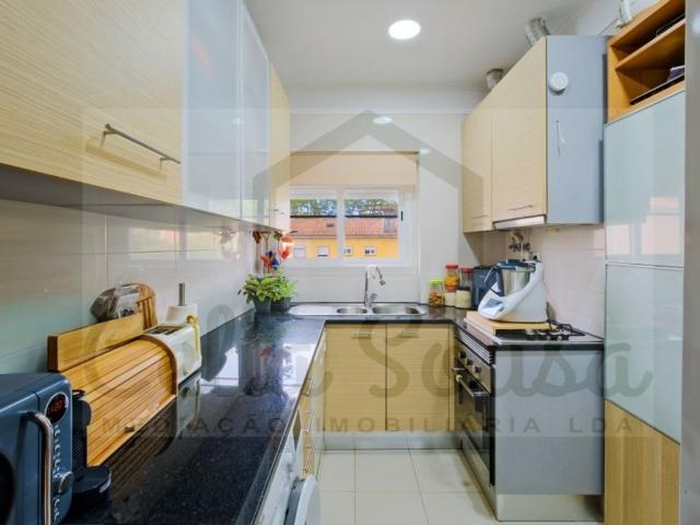 Apartamento venda em Bairro de São Miguel, Lisboa