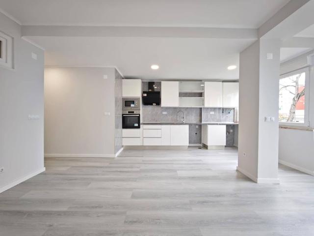 Apartamento venda em Oeiras, Lisboa