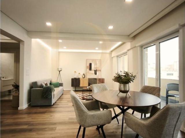 Apartamento venda em Bairro de Santa Cruz de Benfica, Lisboa