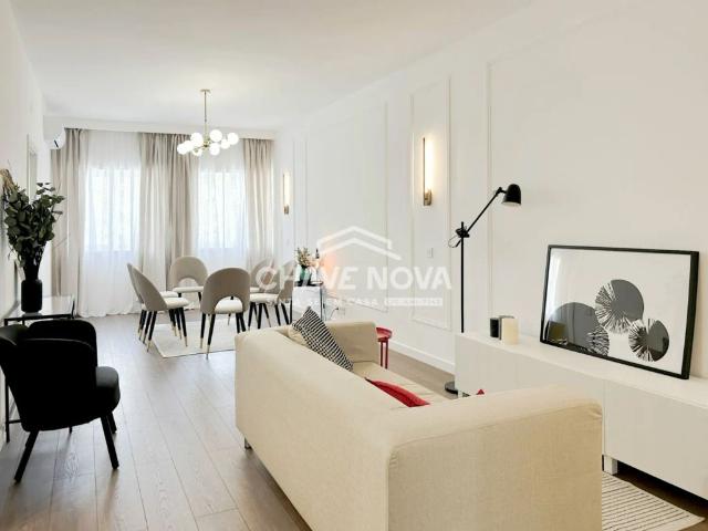Apartamento venda em Santa Clara, Lisboa