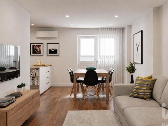 Apartamento venda em Almada, Setúbal