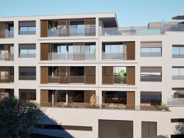Apartamento venda em Estreito Câmara De Lobos