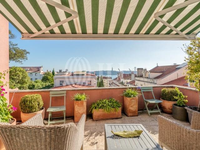 Apartamento venda em Estrela, Lisboa