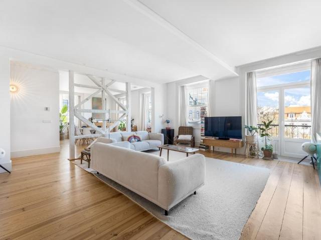 Apartamento venda em Santa Maria Maior, Lisboa