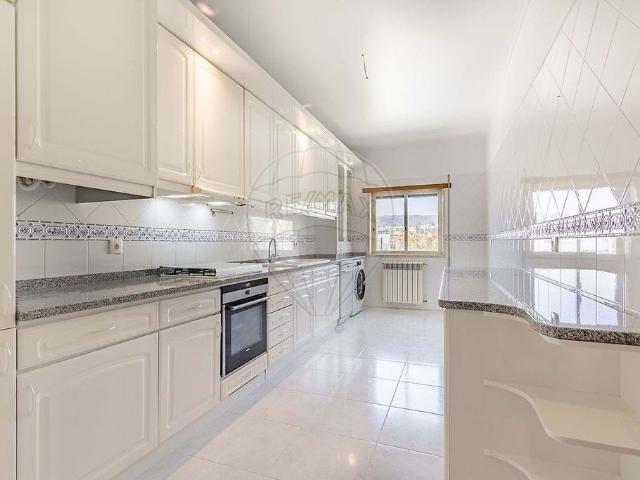 Apartamento venda em Alverca Do Ribatejo, Lisboa