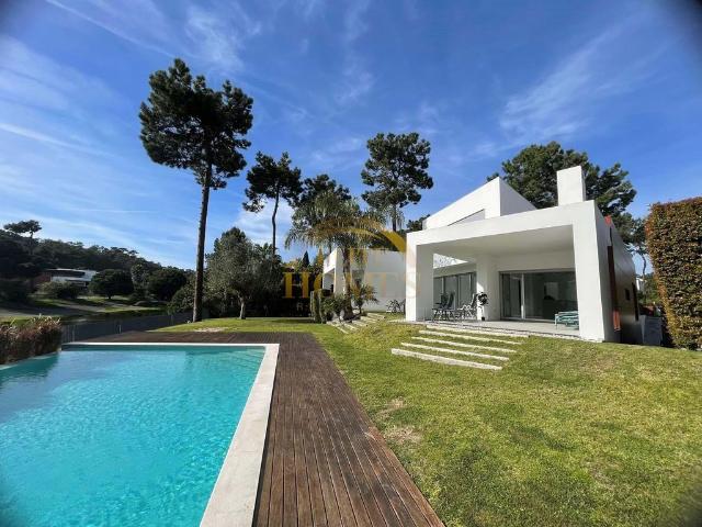 Casa venda em Herdade da Aroeira, Almada