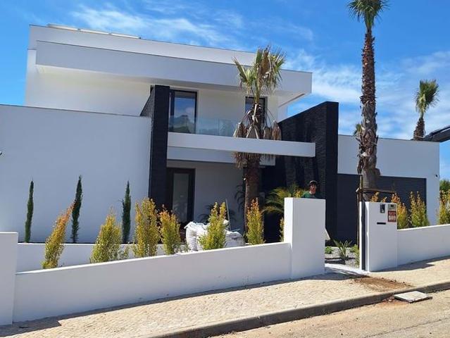 Casa venda em Albufeira e Olhos de Água, Albufeira