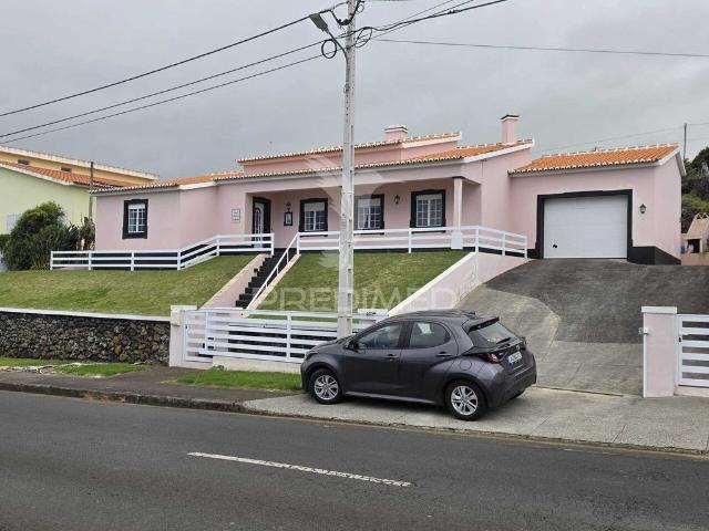 Casa venda em Açores, Ilha Terceira