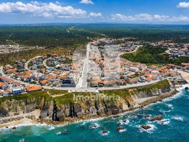 Casa venda em Marinha Grande, Leiria