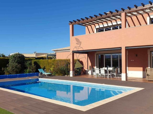 Casa venda em Monte Canelas, Portimão