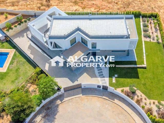 Casa venda em Albufeira e Olhos de Água, Albufeira