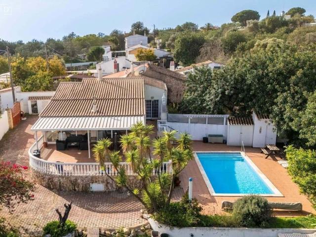 Casa venda em Marcos Mendes, Loulé