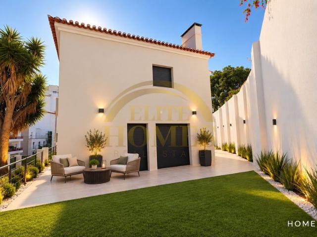 Casa venda em Almada Velha, Almada