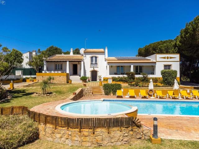 Casa venda em Albufeira e Olhos de Água, Albufeira