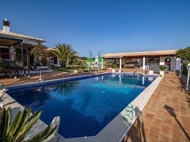 Casa venda em Bensafrim, Faro