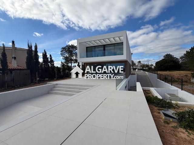 Casa venda em Morgadinho, Loulé