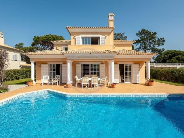 Casa venda em Garrão, Loulé